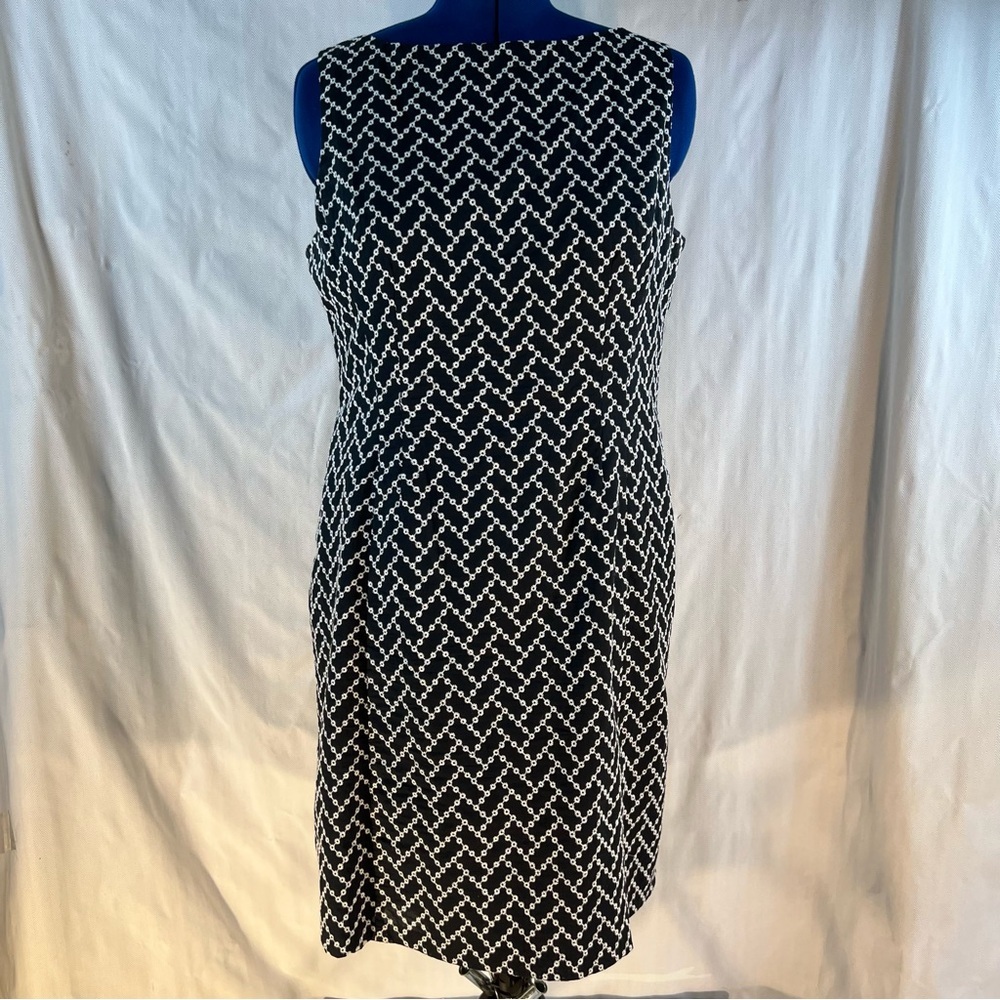 Jones New York Signature Black W/White Embroidery Sleeveless Sheath Dress 16👍